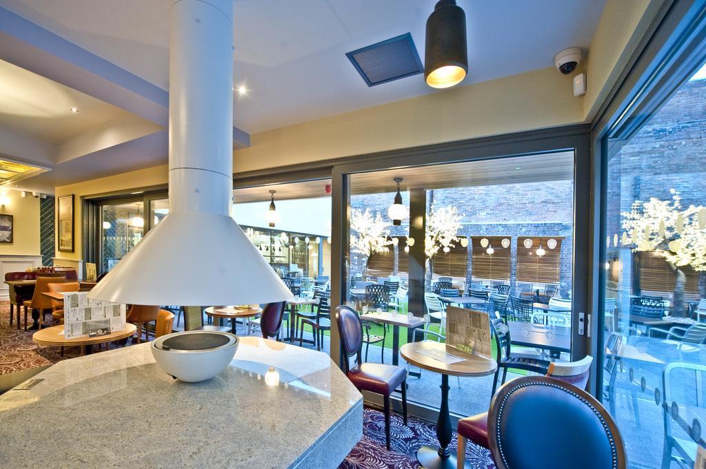 The Red Lion Wetherspoon Doncaster Extérieur photo